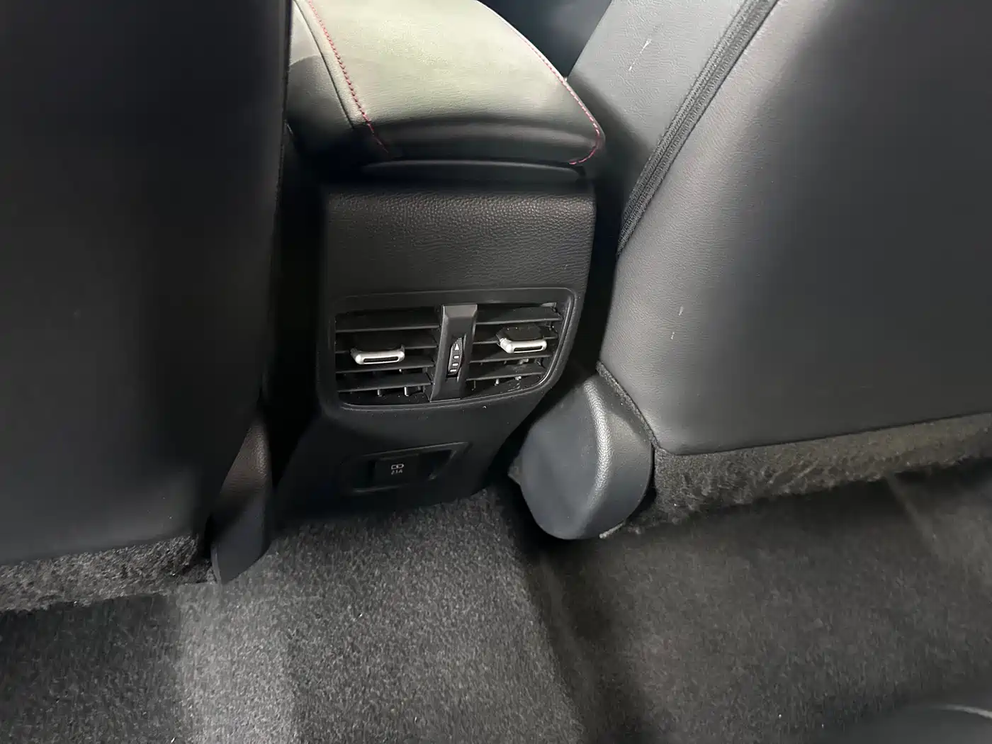 Toyota Levin 2023 185T CVT Sport фото 13