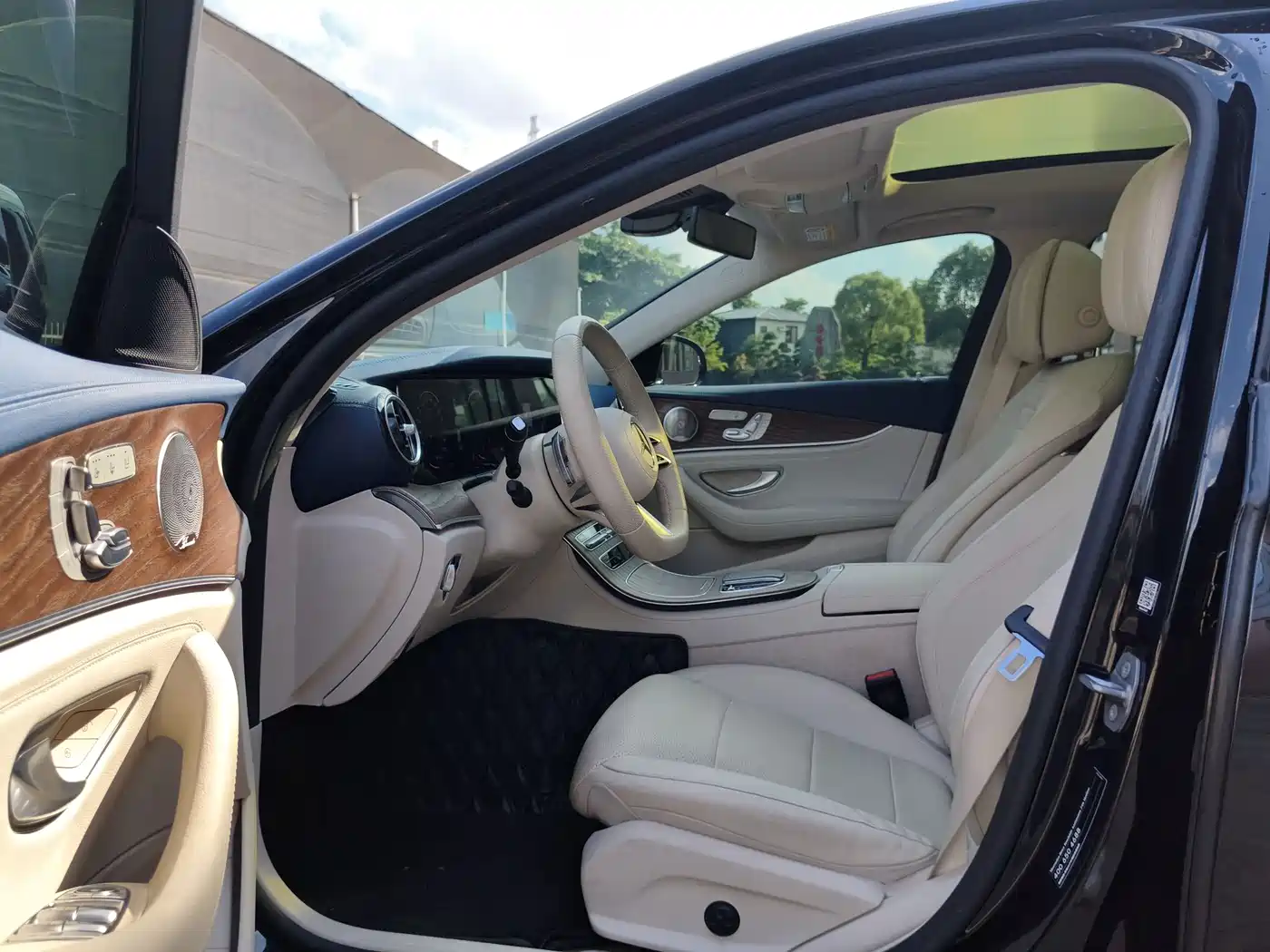 Mercedes-Benz E-Class 2023 Facelift E 300 L Sport Luxury фото 9