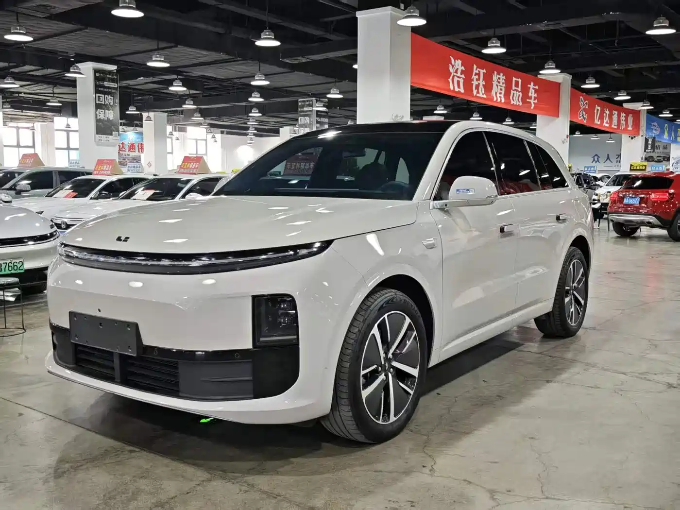 Li Auto Li Auto L6 2024 Pro
