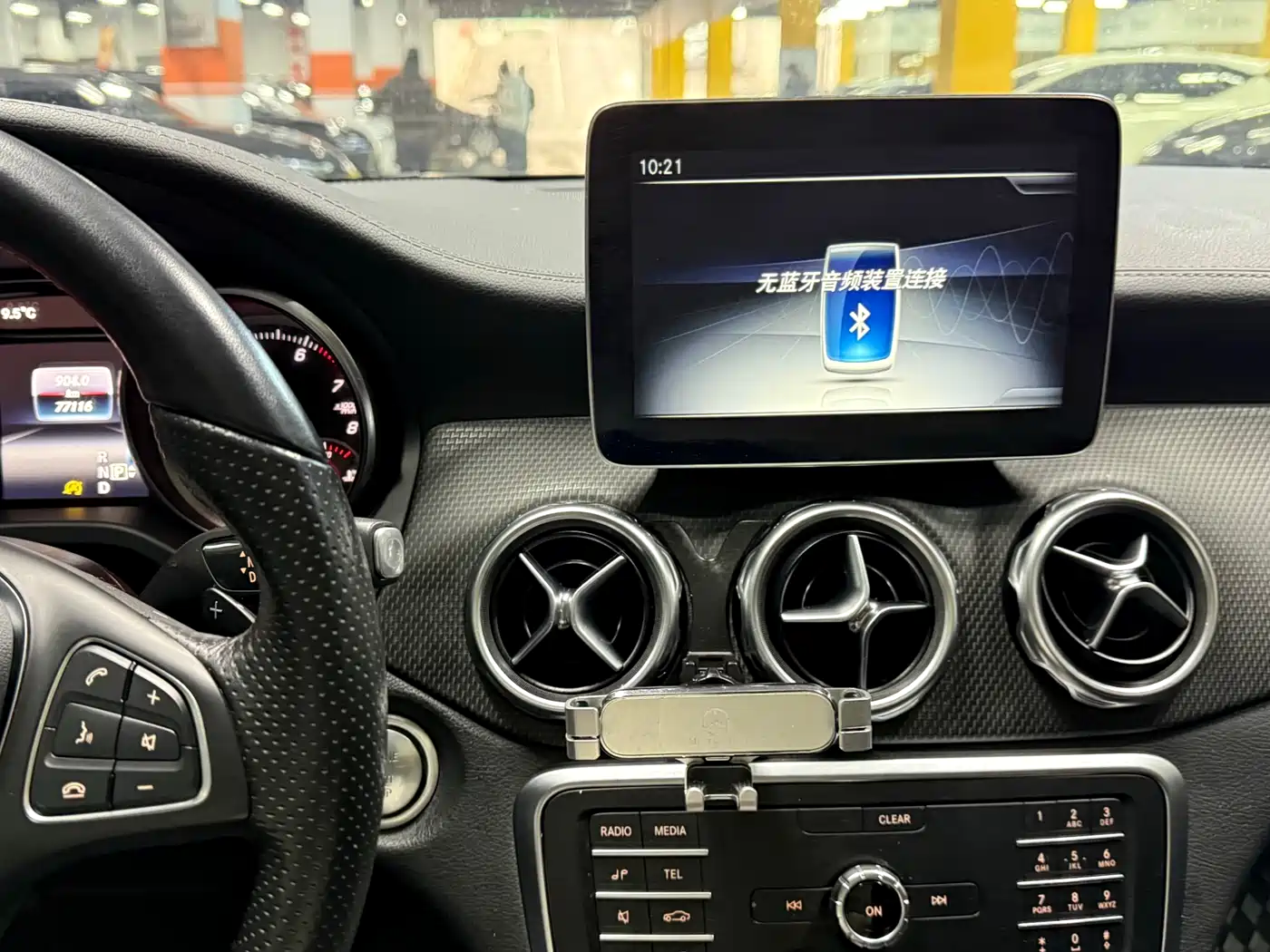 Mercedes-Benz GLA 2018 GLA 220 4MATIC Sport фото 17