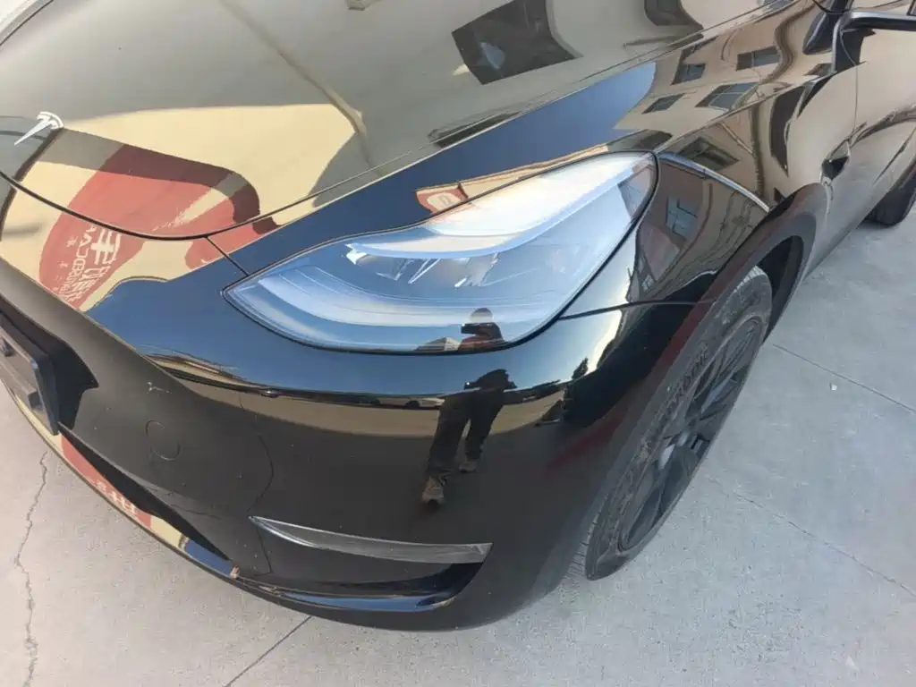 Фото 24 - Tesla Model Y