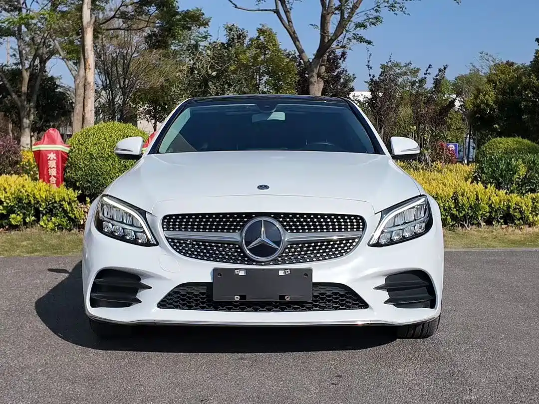 Mercedes-Benz C-Class 2019 Facelift C 260 L Sport фото 2