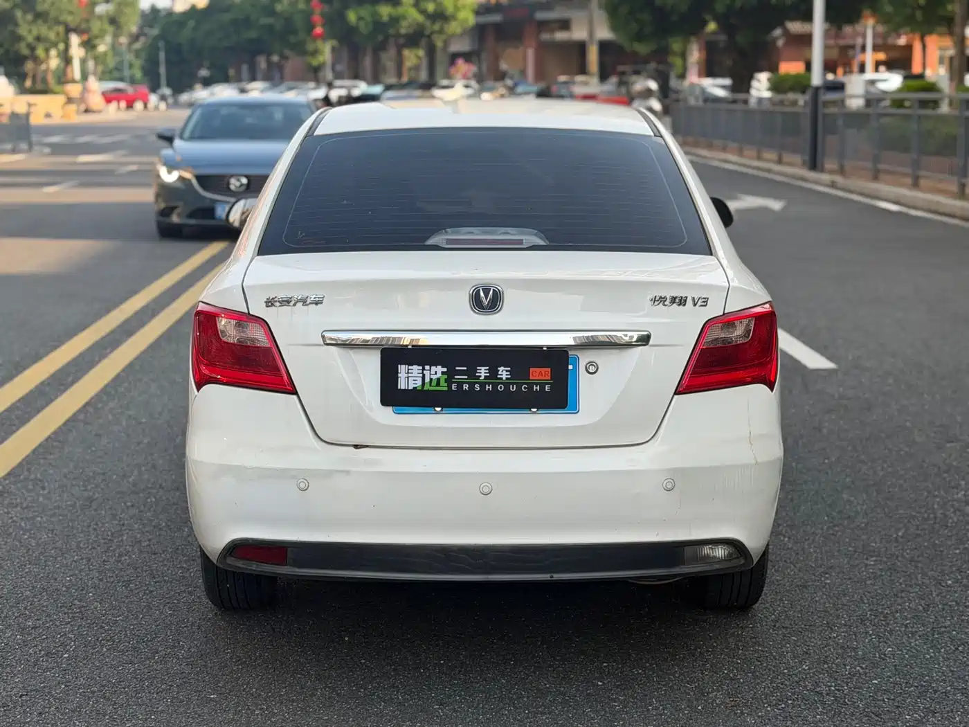 Changan Yuexiang V3 2018 2015 1.4L Manual Cozy (China V)
