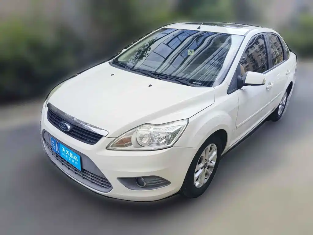 Фото 1 - Ford Focus