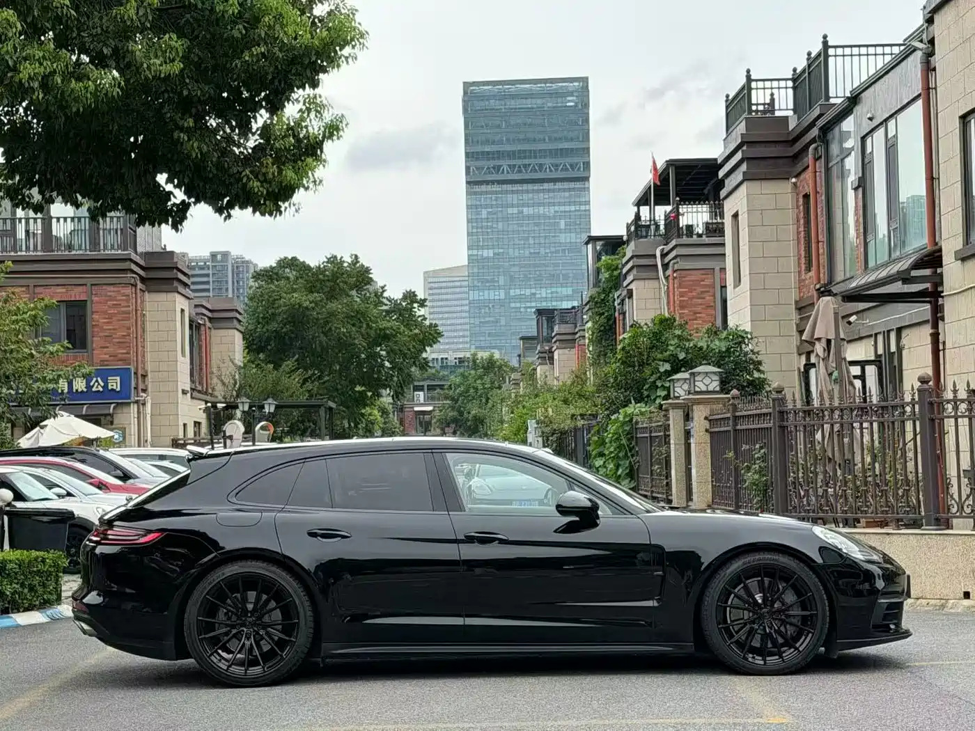 Фото 9 - Porsche Panamera