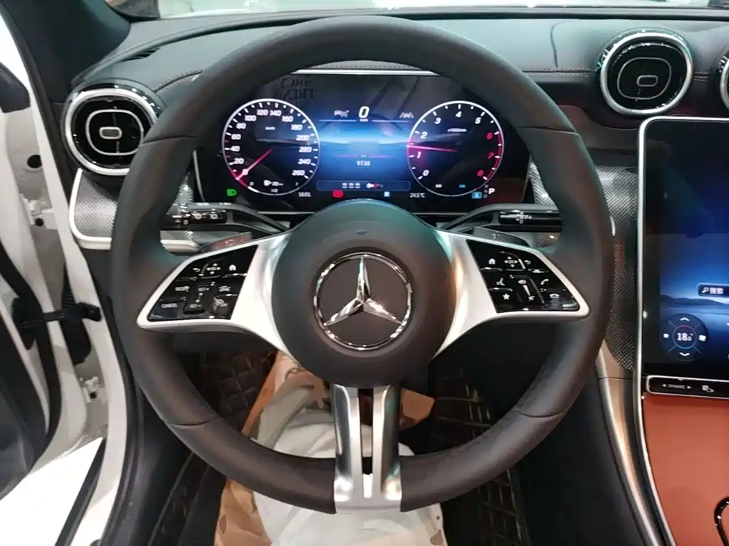 Mercedes-Benz GLC 2025 Model Year GLC 260 L 4MATIC Dynamic фото 11