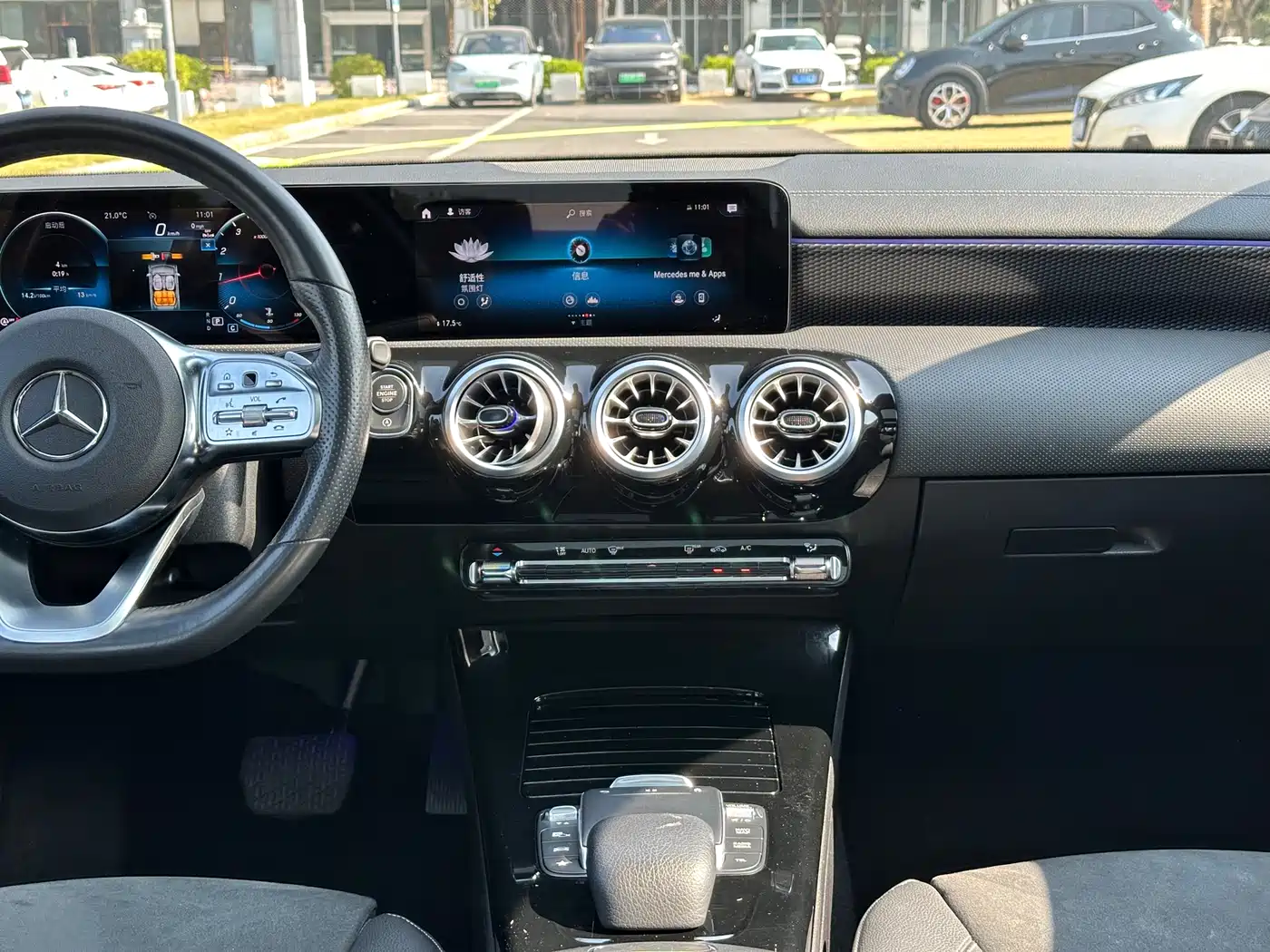 Mercedes-Benz A-Class 2022 Facelift III A 200 L Sport Sedan Fashion фото 8