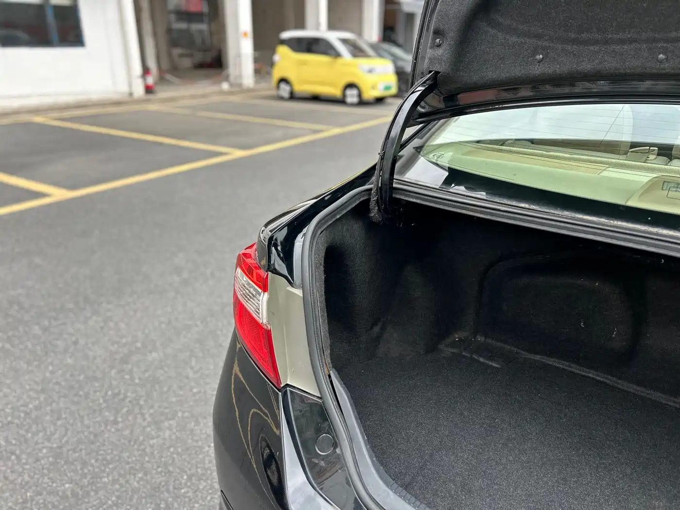 Toyota Camry 2012 ZunRui 2.5HV Premium Edition фото 42