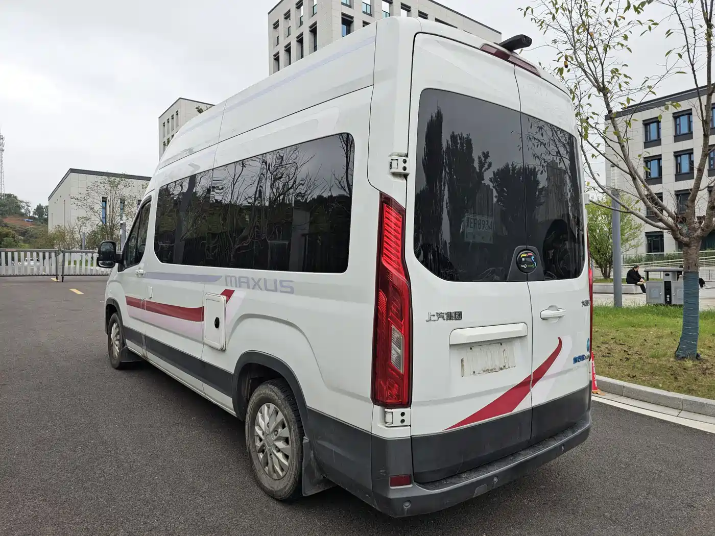 Maxus MAXUS V90 RV 2023 2021 2.0T Traveler V90 Self-contained Type B RV Flagship Version