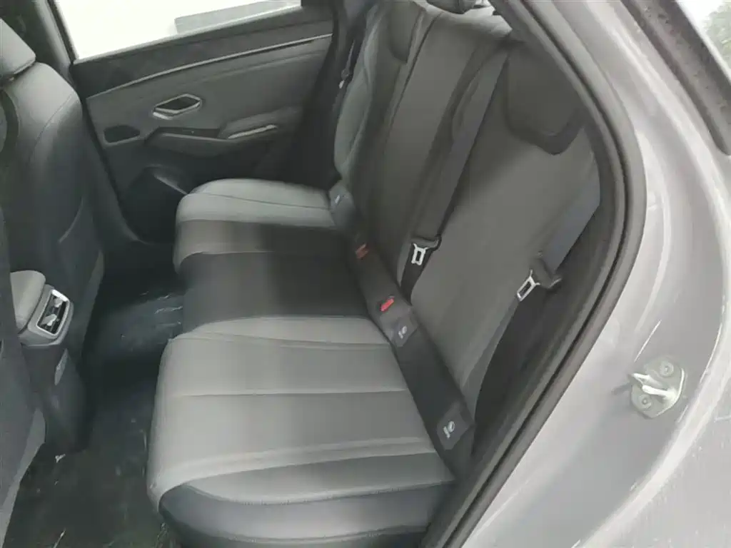 BYD Qin L 2026 Model DM-i Smart Drive Edition 128KM Pioneer фото 17