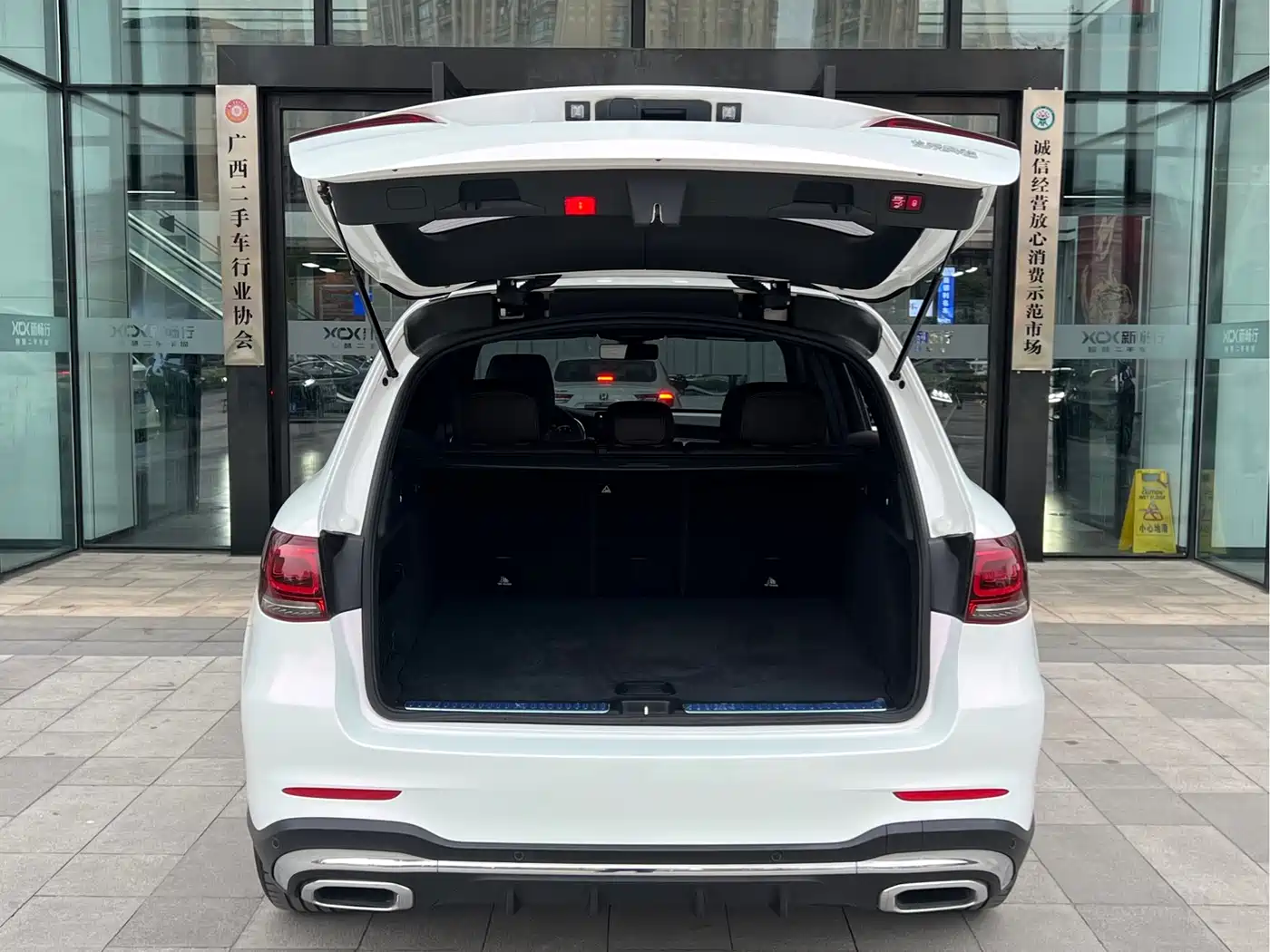 Mercedes-Benz GLC 2022 Facelift II GLC 260 L 4MATIC Luxury фото 17