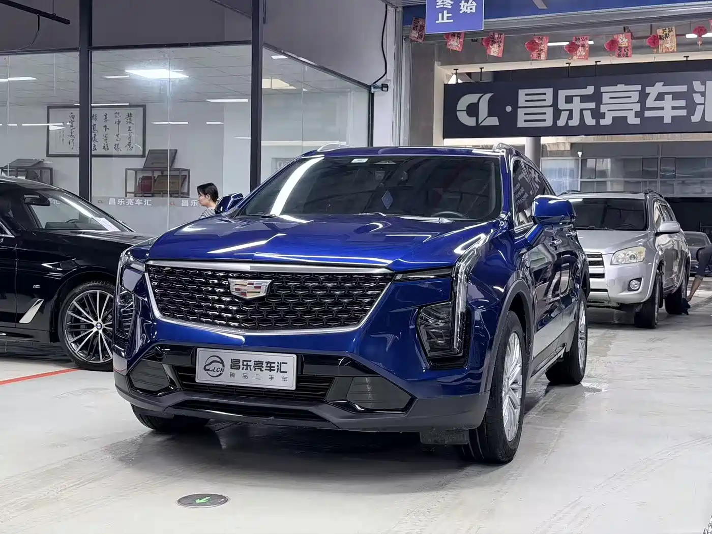 Cadillac XT4 2024 28T 2WD Luxury