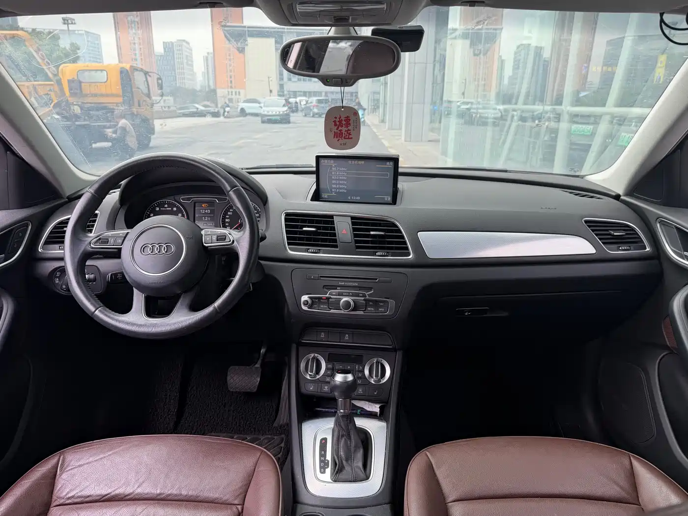 Audi Q3 2013 35 TFSI Comfort фото 5