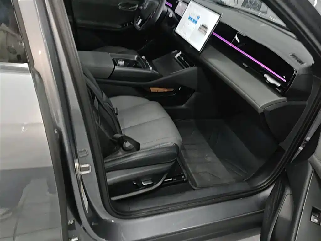 BYD Qin L 2025 EV 545KM Cloud Chariot Edition фото 25