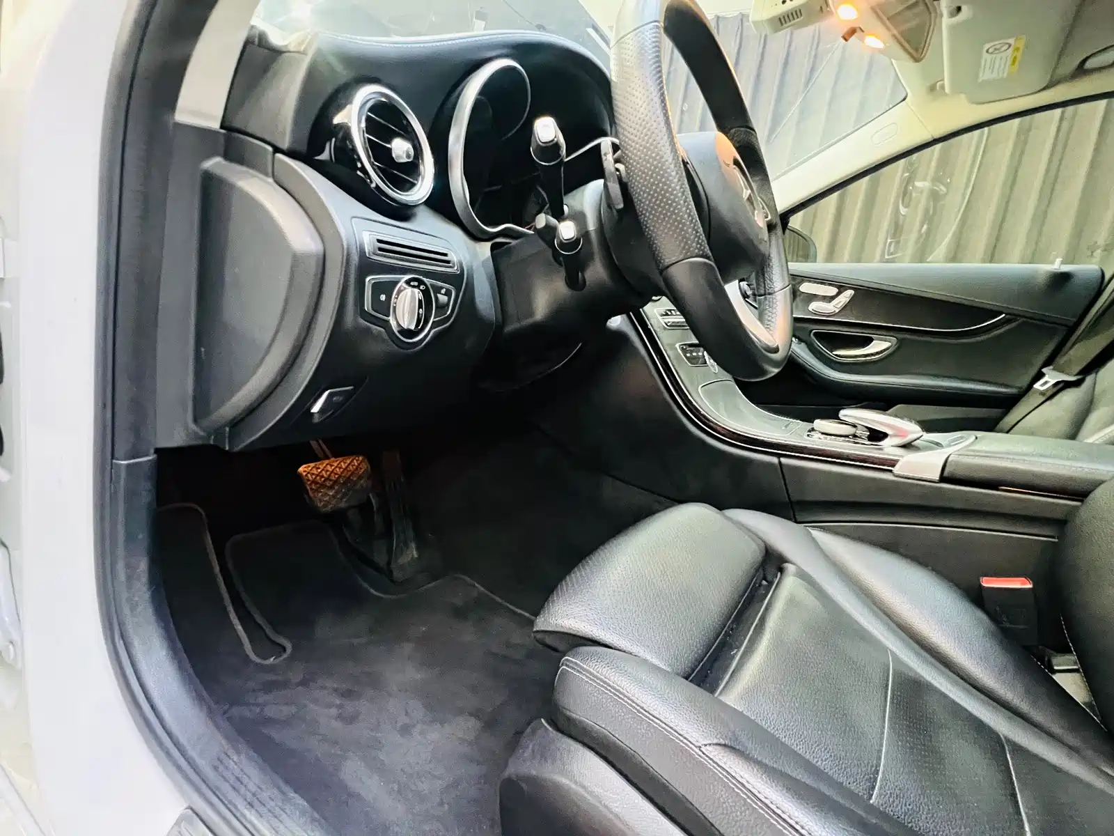 Фото 10 - Mercedes-Benz C-Class