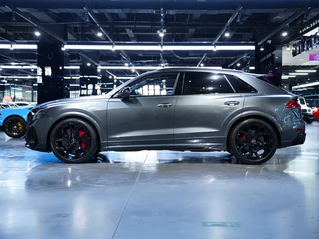 Audi RS Q8 2021 2021 RS Q8 4.0T