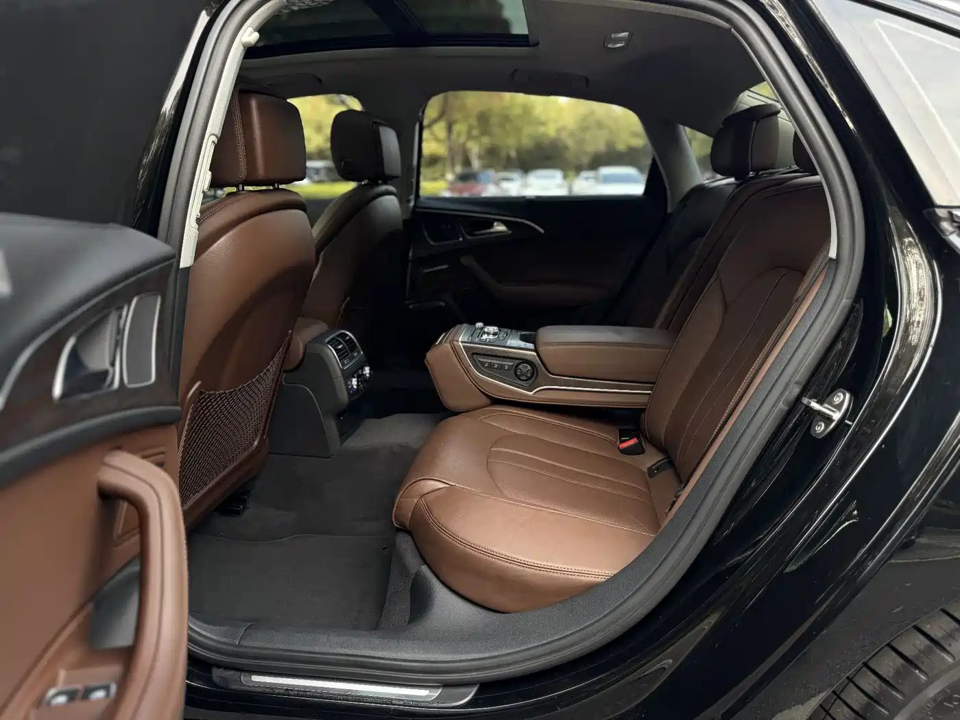 Audi A6L 2016 50 TFSI quattro Luxury фото 8
