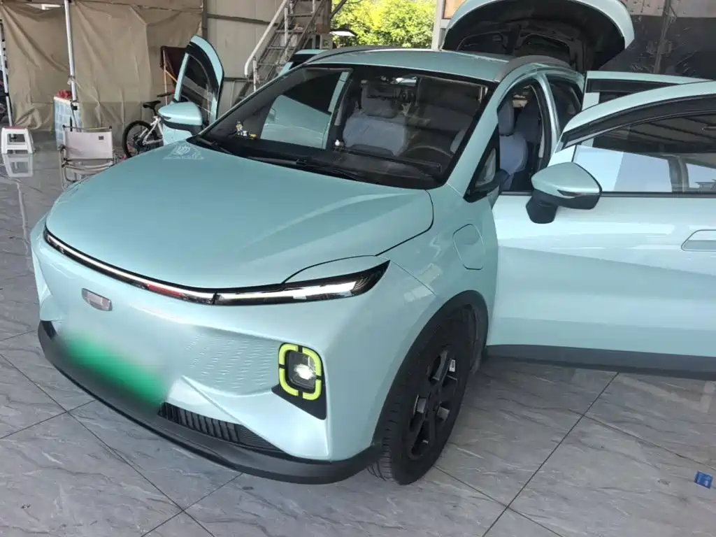 Geely Geometry E Firefly 2023 320KM Cute Tiger 5-seater