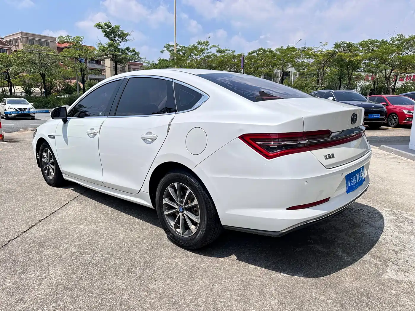 BYD Qin Pro New Energy 2019 2018 DM 1.5TI Automatic Smart Connected Sharp Edition