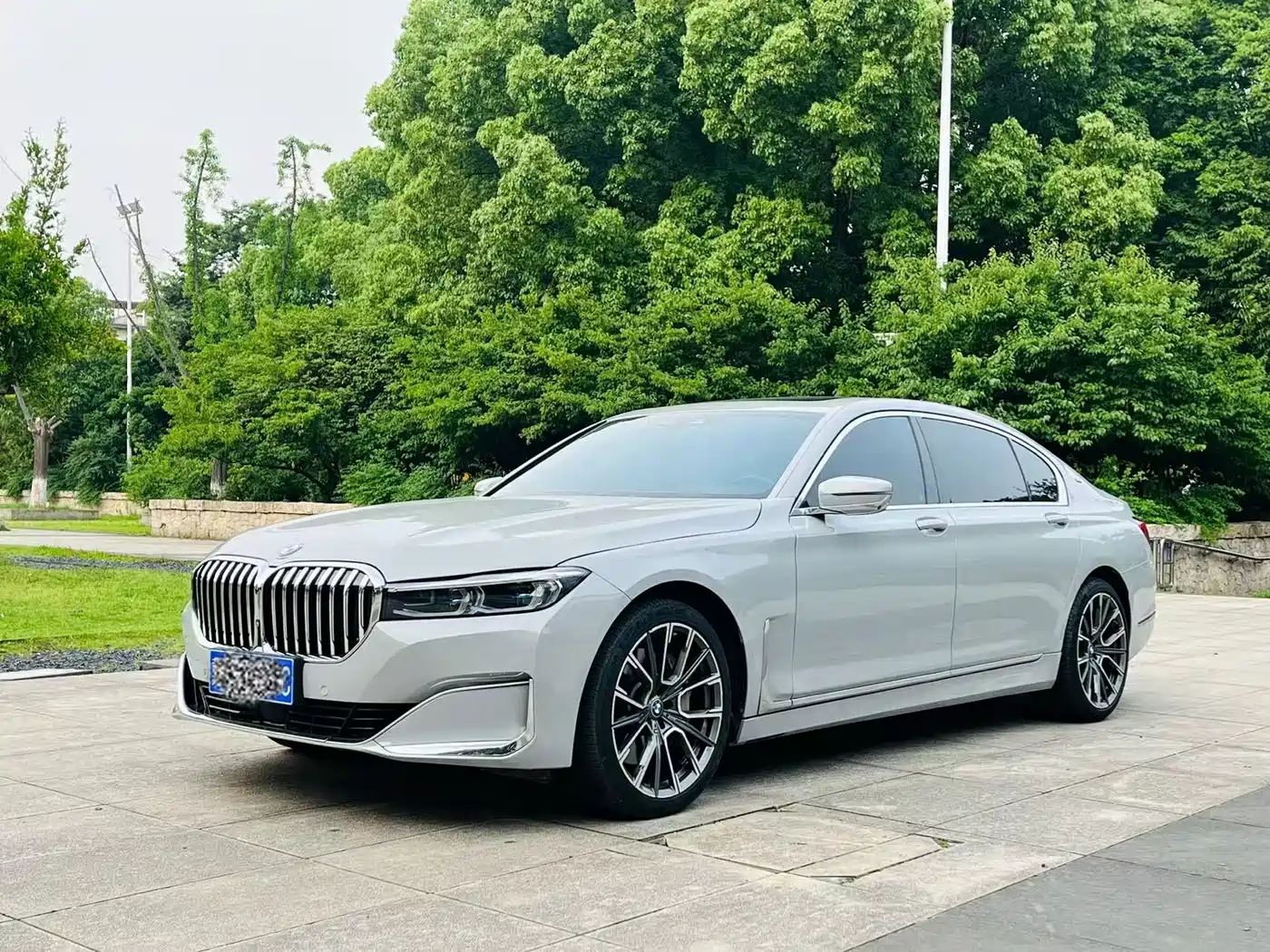 BMW 7 Series 2016 750Li xDrive 4-Seater