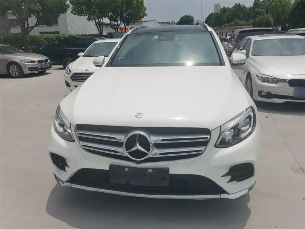 Mercedes-Benz GLC 2017 GLC 300 4MATIC Dynamic фото 3