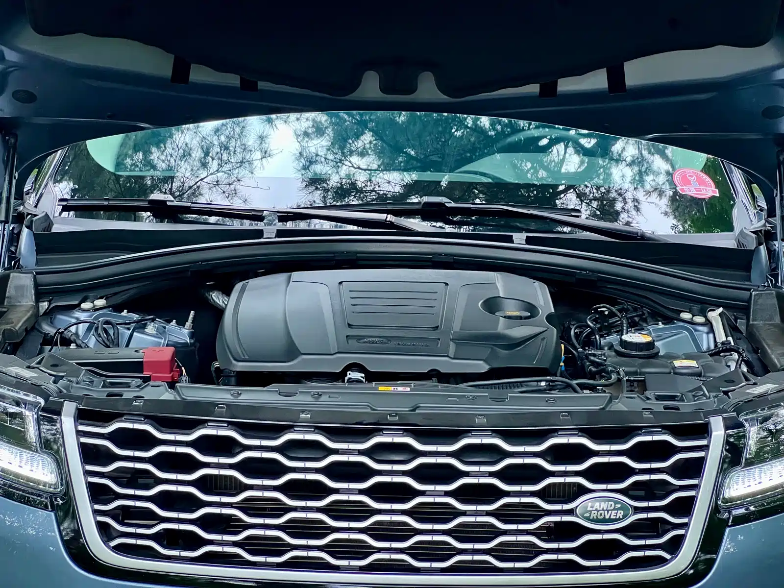 Фото 30 - Land Rover Range Rover Velar