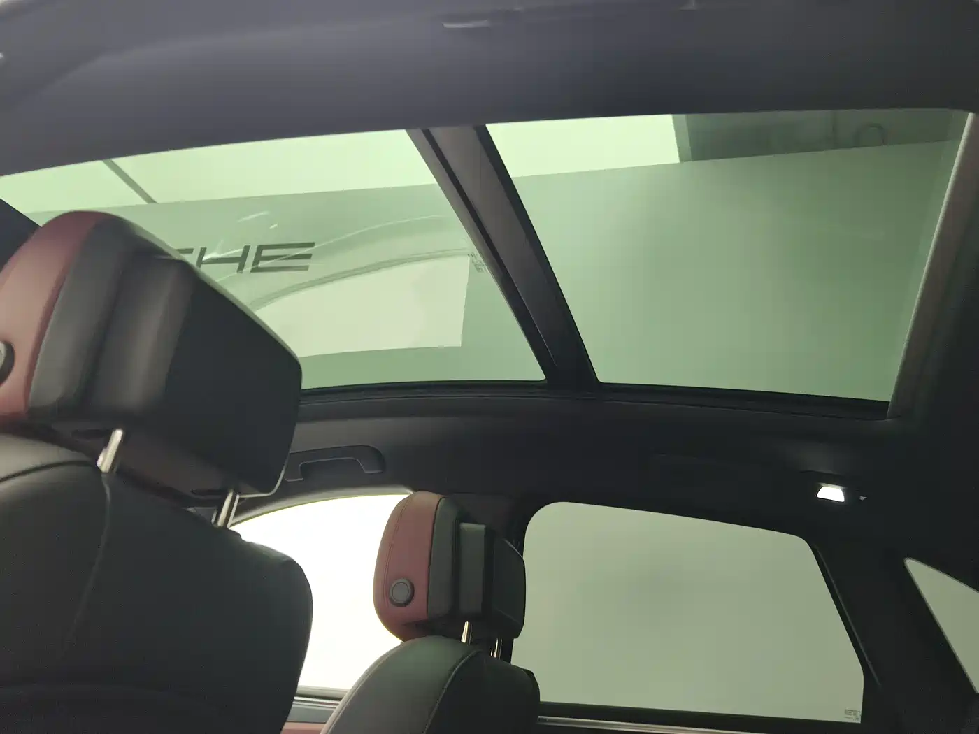 Porsche Macan 2023 Macan 2.0T фото 15