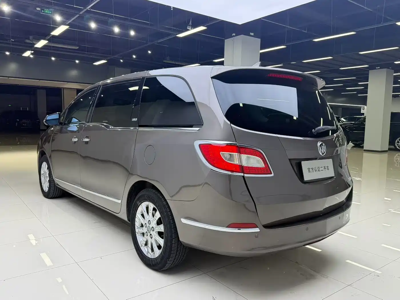 Buick GL8 2011 2011 3.0L XT Luxury Business Flagship