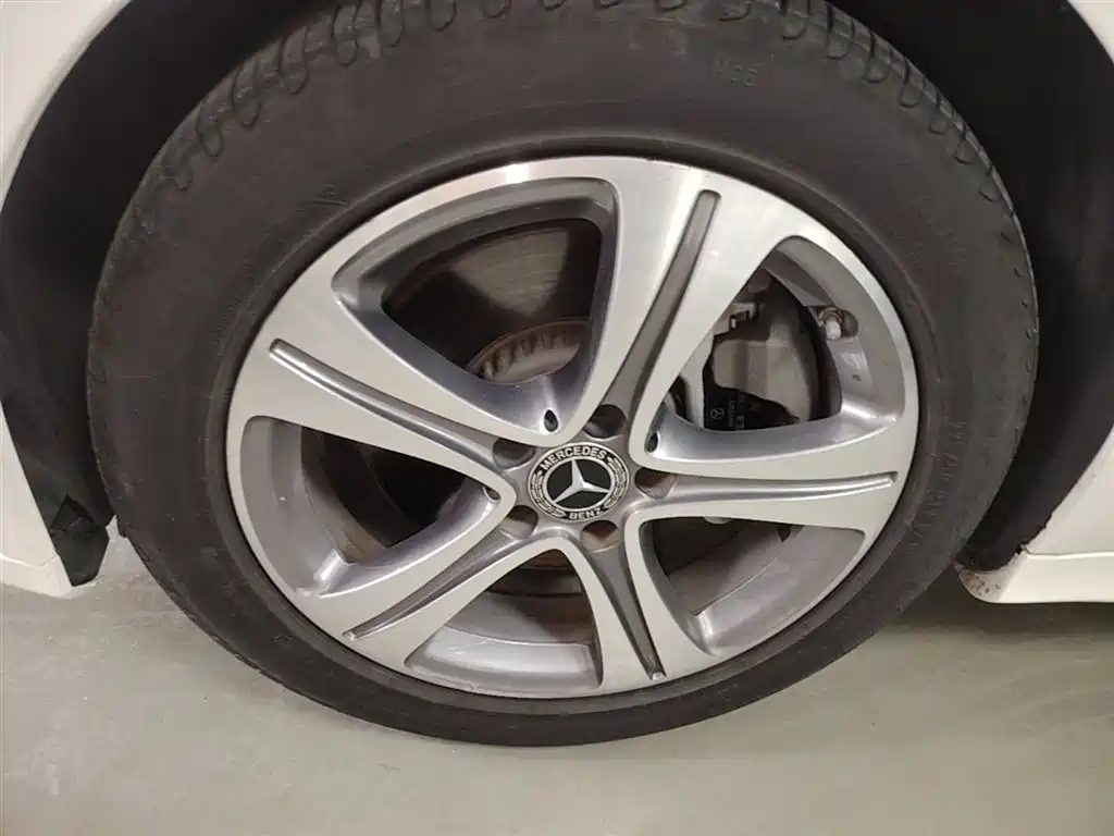 Mercedes-Benz C-Class 2020 Facelift C 260 L Sport фото 23