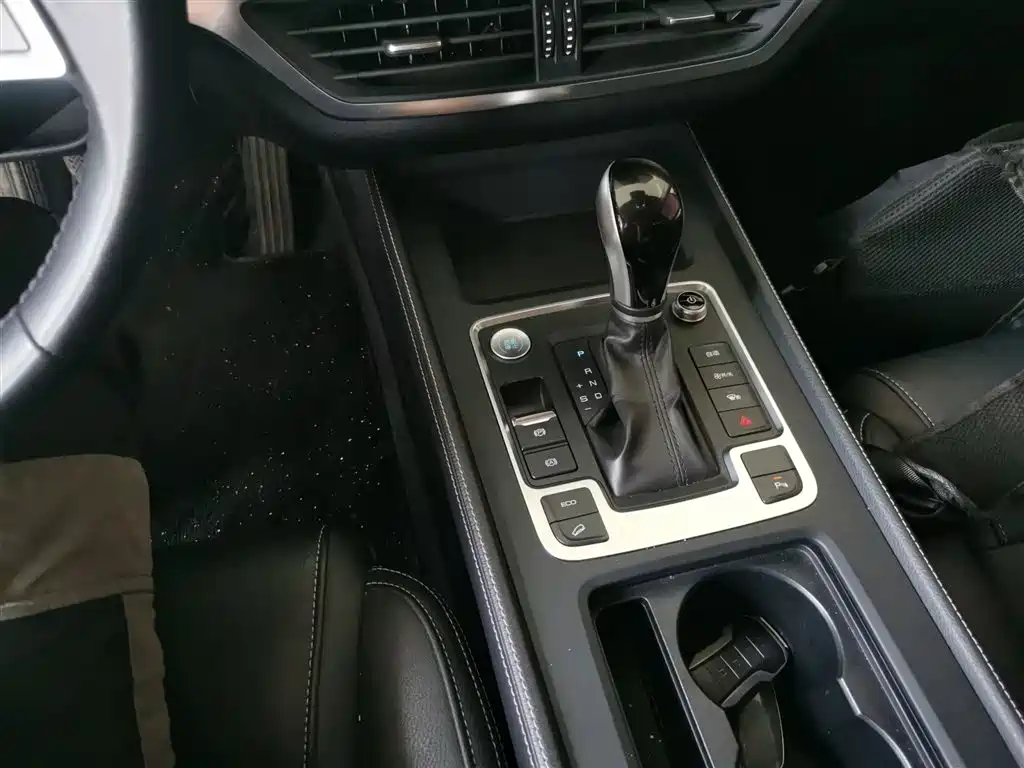BYD TANG