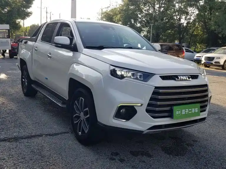 Jiangling Yuhu 9 2020 2020 2.0T Automatic Diesel 4WD Comfort