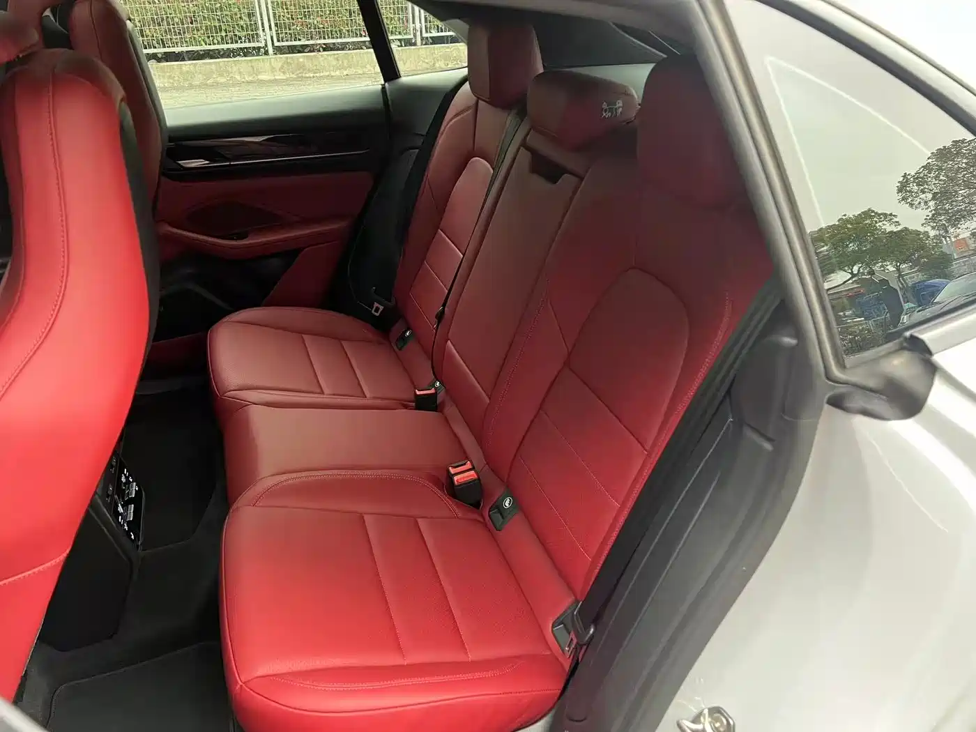 PORSCHE MACAN NEW ENERGY