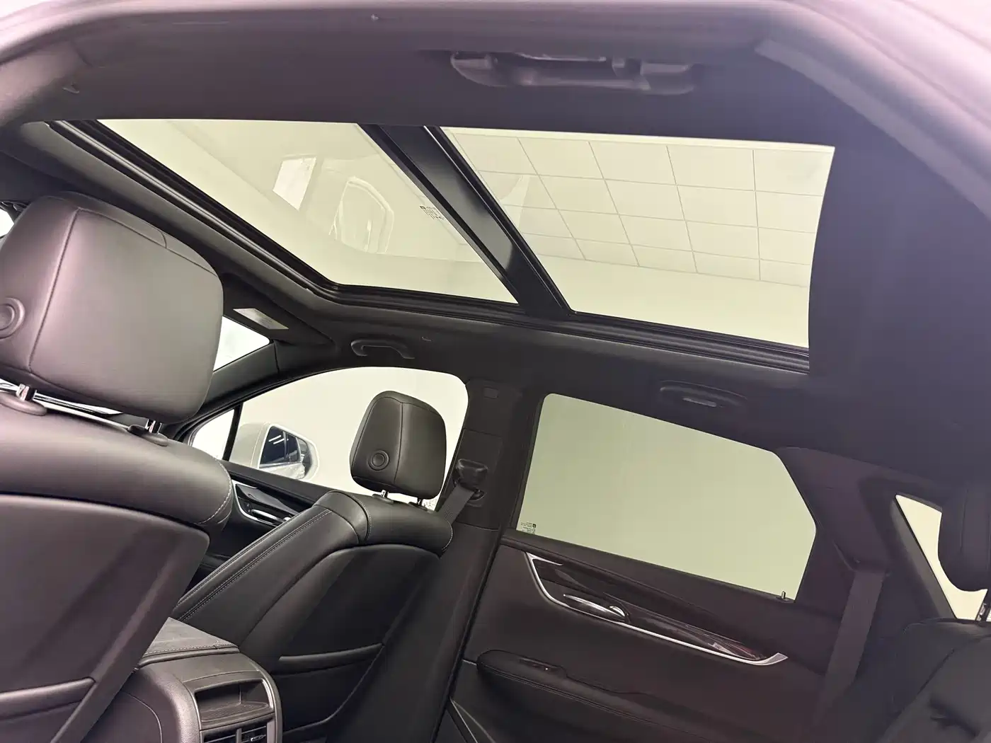 Cadillac XT5 2020 Facelift 28T Luxury Model фото 3