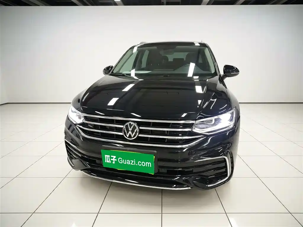 Volkswagen Tiguan L 2024 Outstanding 330TSI Auto 2WD R-Line Dragon Glory Edition фото 3