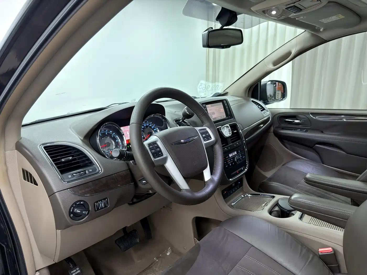 Chrysler Grand Voyager (Import) 2018 2013 3.6L Luxury Edition