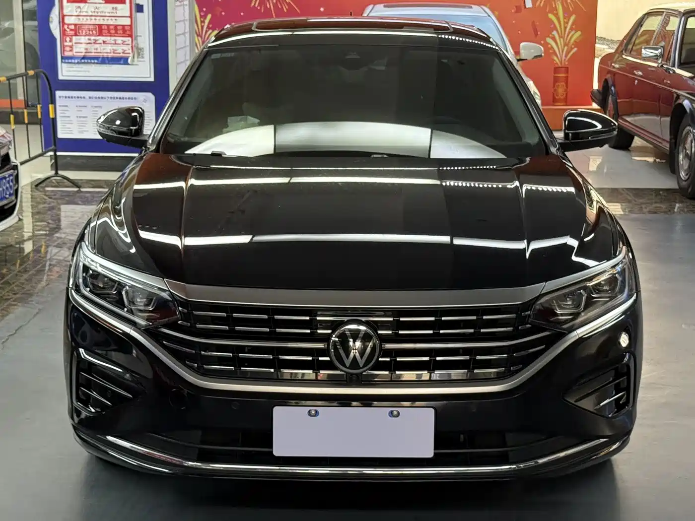 Volkswagen Passat 2025 Outstanding 380TSI Dragon Glory Edition