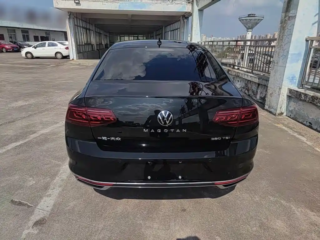Volkswagen Magotan 2026 2026 Model 30 Million Special Selection 380TSI DSG Luxury