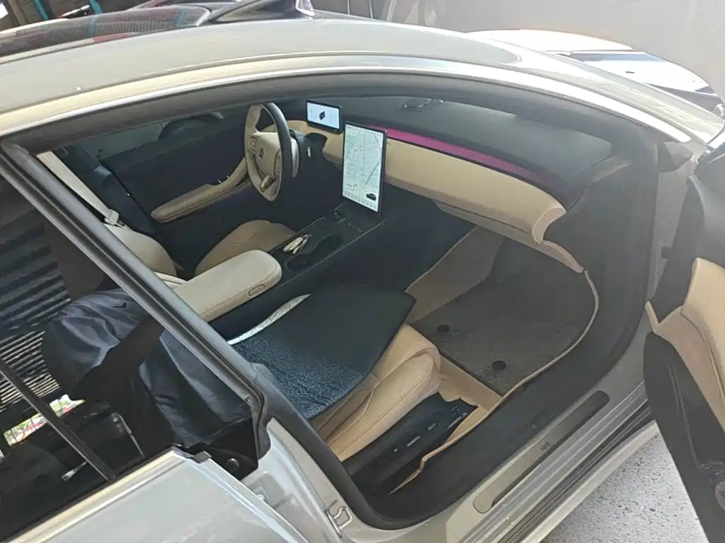 NIO ET5T 2025 2024 75kWh Touring