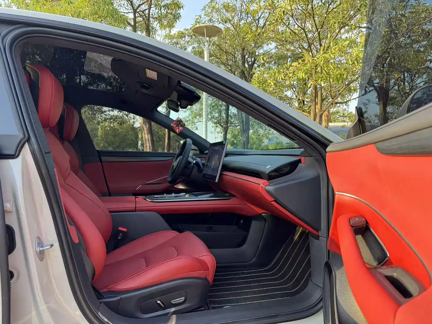 XIAOMI CAR XIAOMI SU7