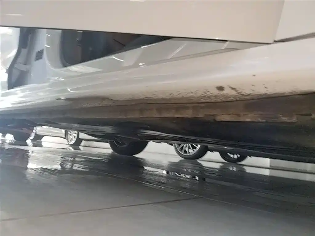 Volkswagen Sagitar 2018 180TSI DSG Premium Edition фото 21