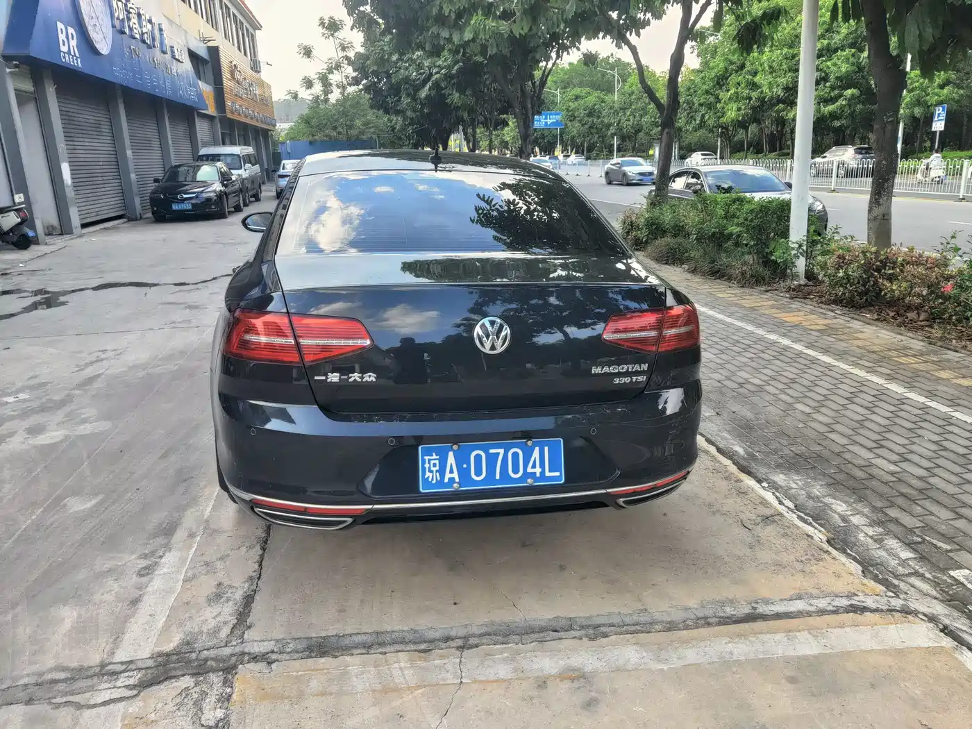 Volkswagen Magotan 2019 330TSI DSG Luxury Class China VI фото 4