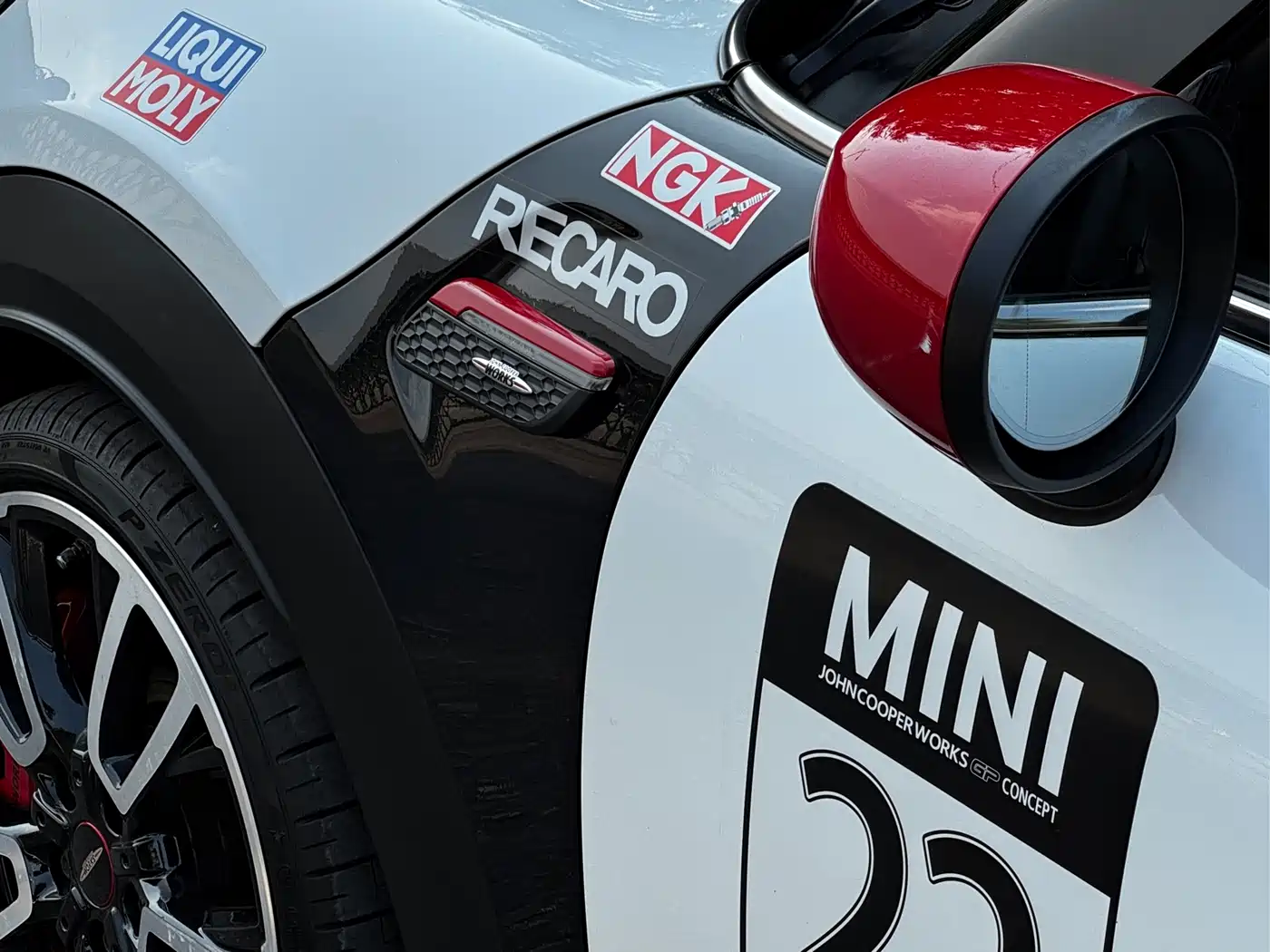Photo 12 - MINI JCW