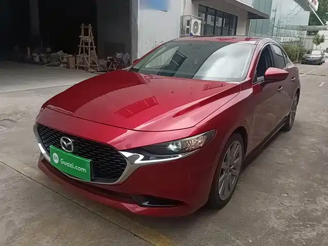 Mazda Mazda3 Axela 2.0L, Автомат, Элеганс