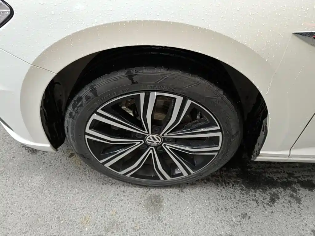Photo 23 - Volkswagen Lavida