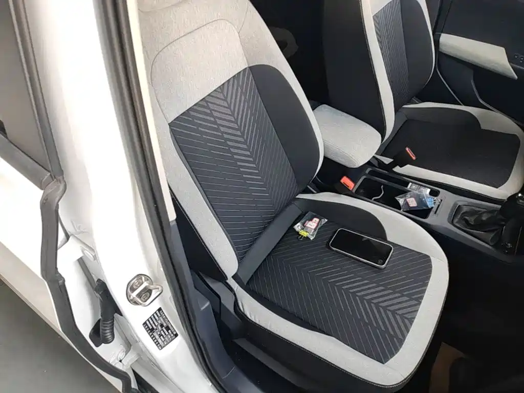 Volkswagen Tharu, миниатюра 25