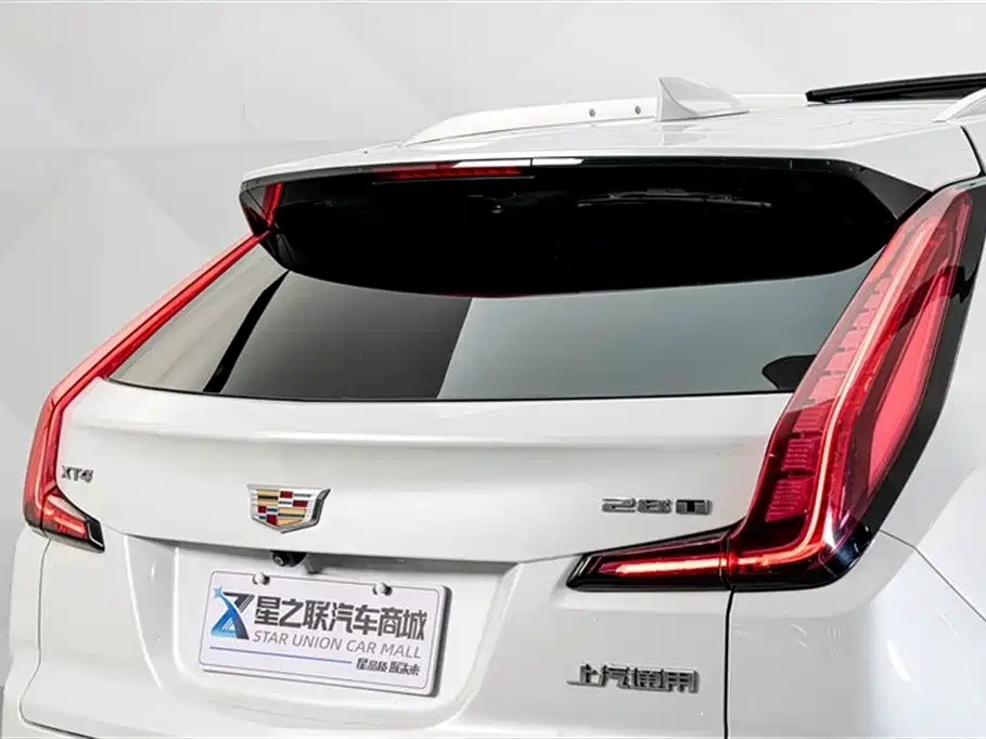 Cadillac XT4 2020 Facelift 28T 2WD Leading фото 8