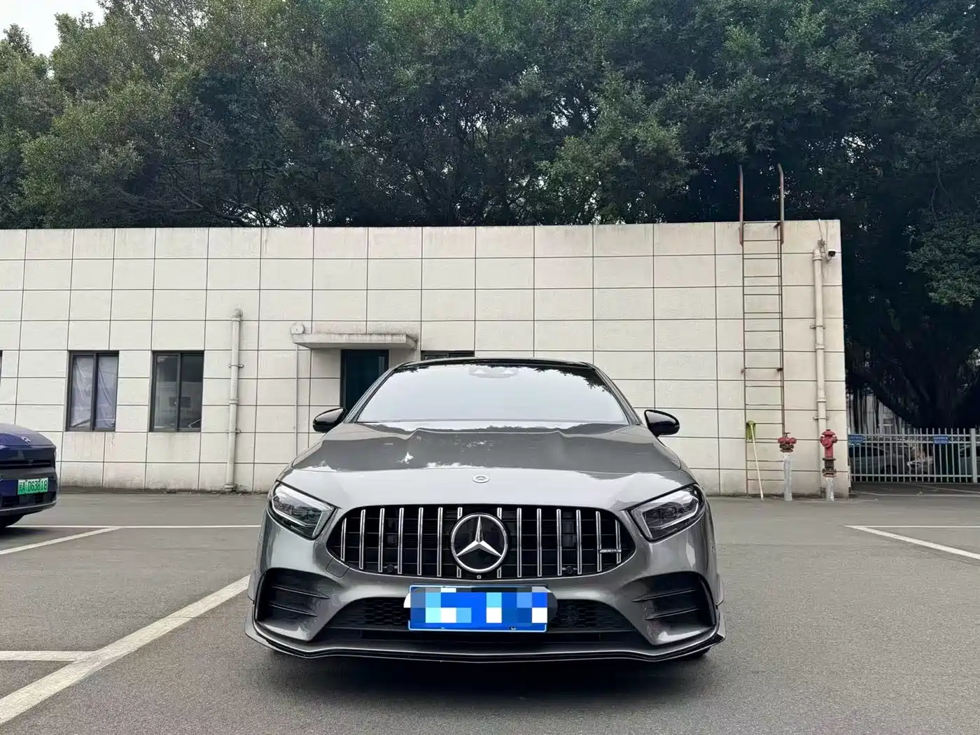 Mercedes-Benz A-Class AMG 2023 Model Year AMG A 35 L 4MATIC фото 2