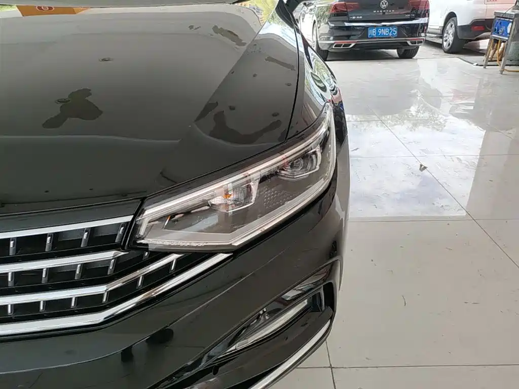 Volkswagen Magotan 2023 2 Million Units Commemorative Edition 280TSI DSG Comfort фото 24