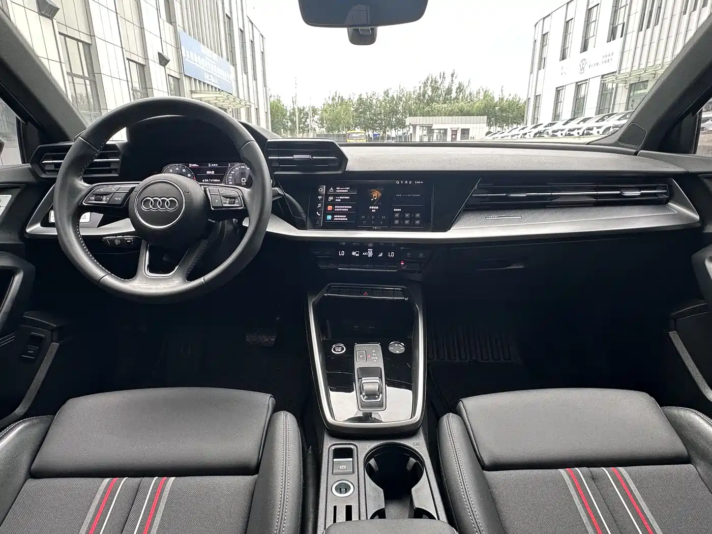 Audi A3 2022 A3L Limousine 35 TFSI Style Sport фото 9