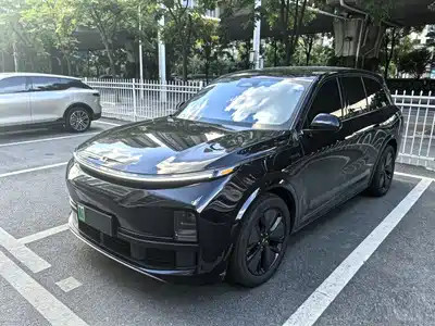 Li Auto L8
